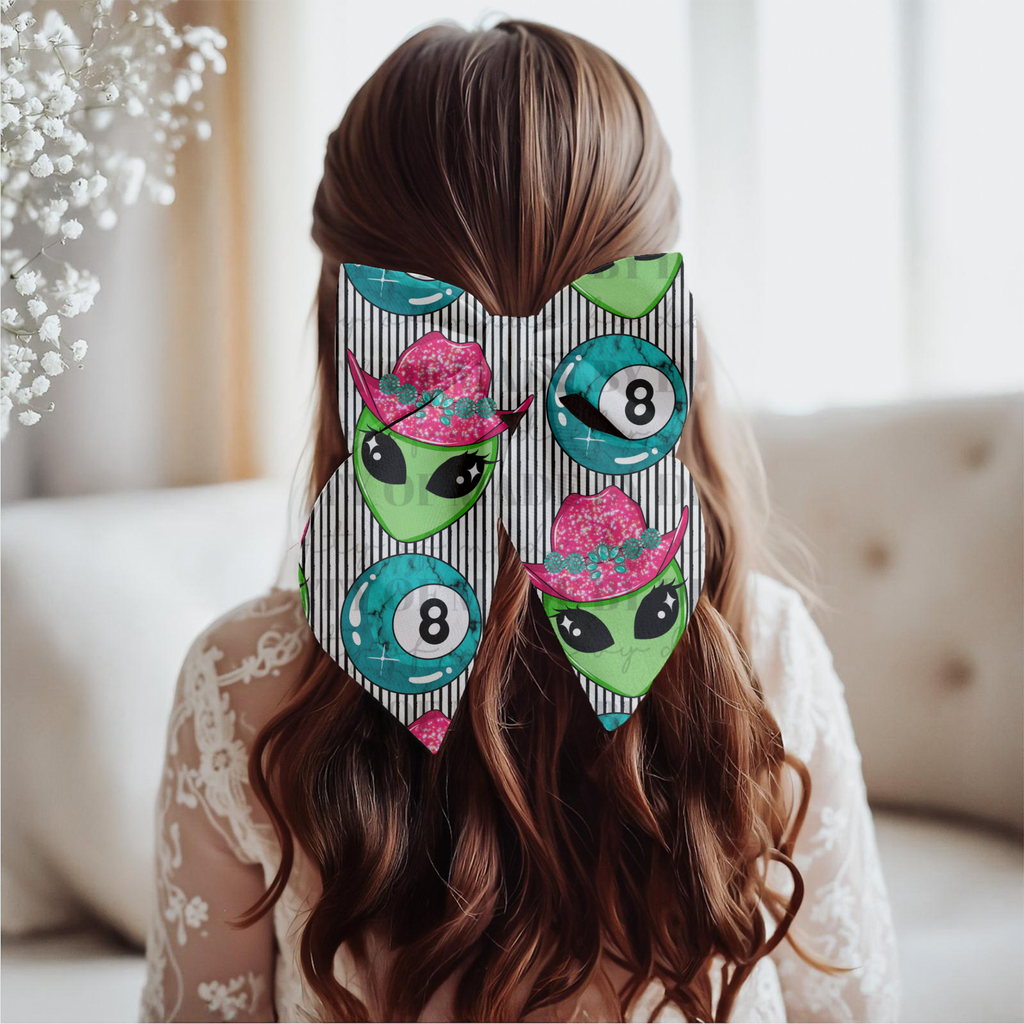 Cowgirl Alien & 8 Ball Seamless PNG