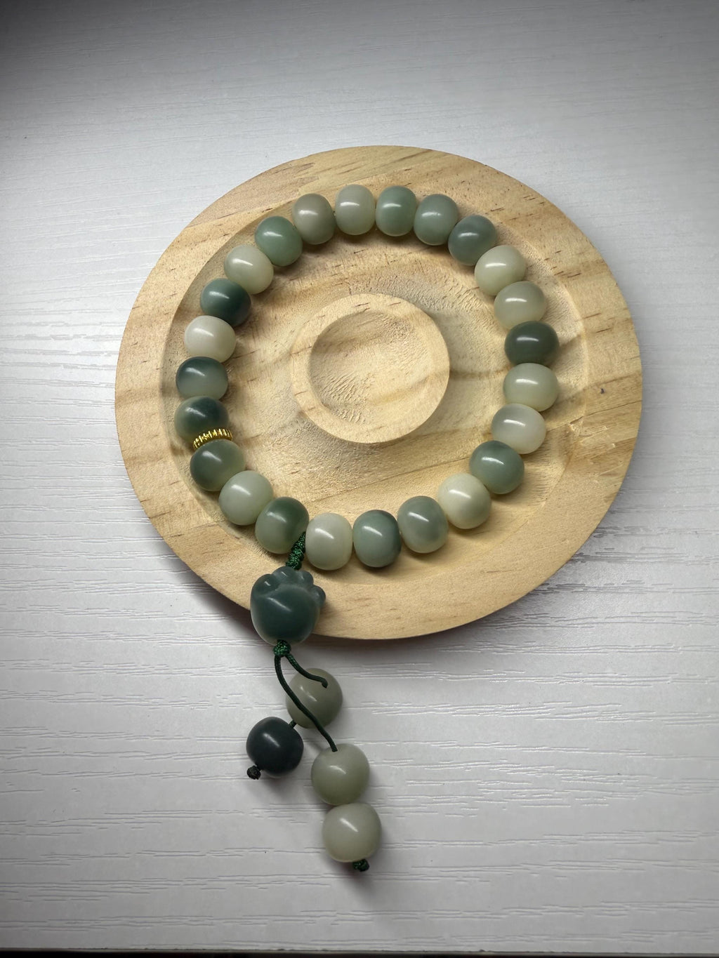 Bodhi Bead Bracelet – Natural Green & Cream Bodhi Seed Mala with Tassel | Spiritual Meditation Bracelet for Mindfulness and Grounding